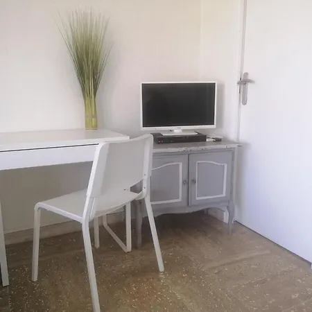 L'emilia Apartment Hyeres